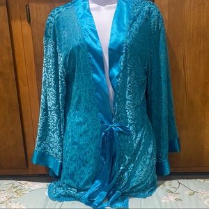 Bell Sleeve Velvet Robe